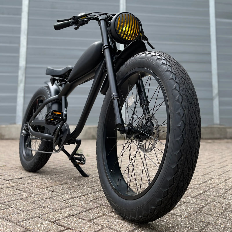 Load image into Gallery viewer, Cafe King 750S Black Edition eBike - 750w, 48v, Cafe Racer Style Electric Bike
